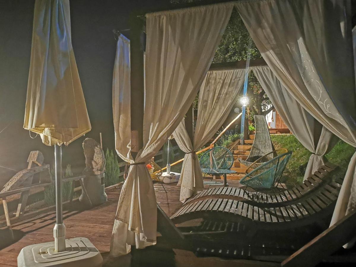 Glamping Mm Hotel Muta Exterior photo