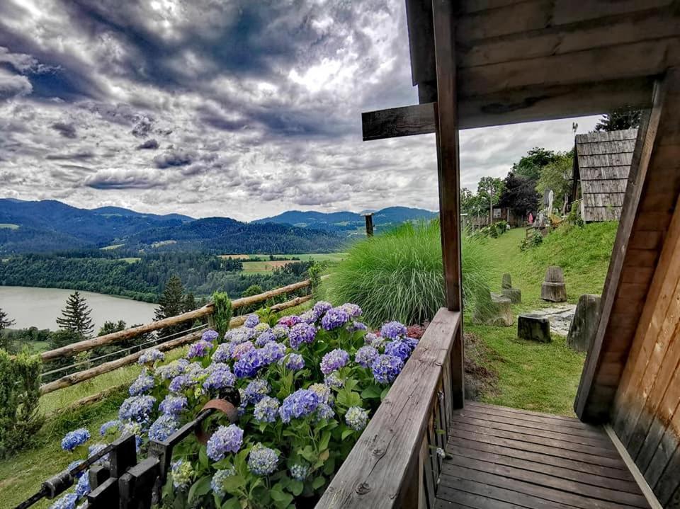 Glamping Mm Hotel Muta Exterior photo